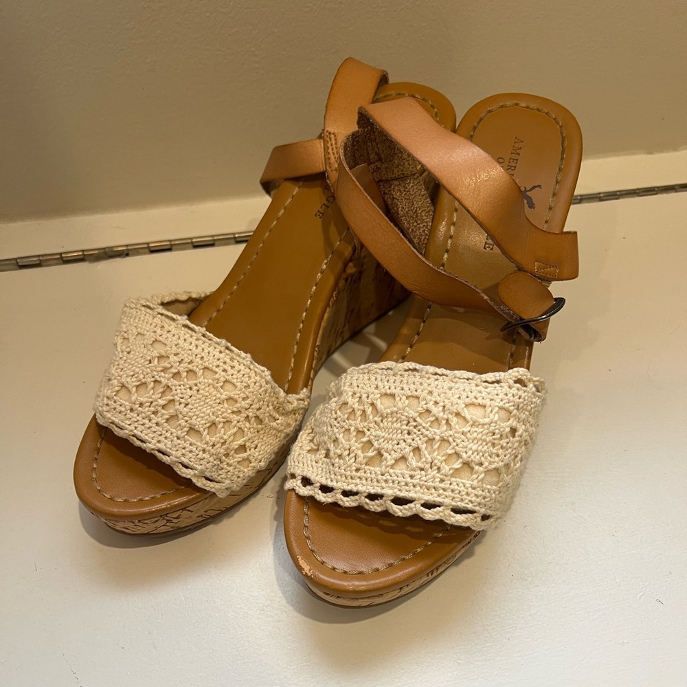 Size 8 American Eagle Wedges